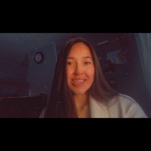 Meet your Posher, Saleea